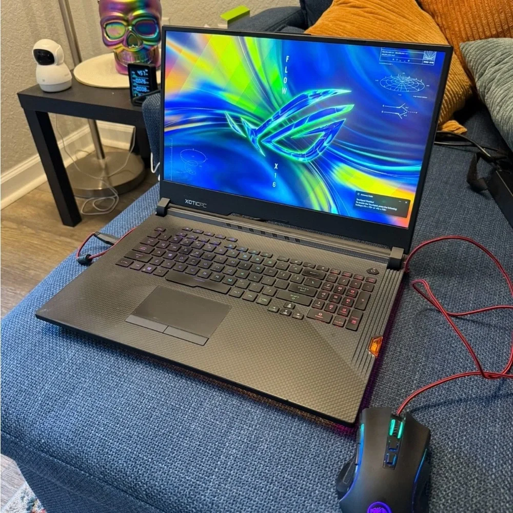 💻 ASUS ROG Scar III – RTX 2070 / i7 / 32GB RAM / 240Hz